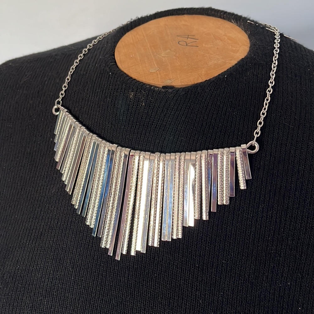 Vintage Guess Statement Necklace
